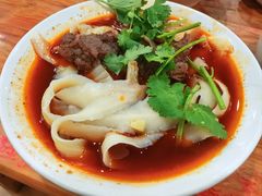 红烧牛肉刀削-华兴街自力面店
