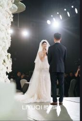 -Vera Wang婚纱礼服旗舰店