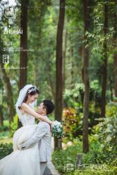 -现代经典婚纱摄影