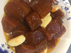 肉汁萝卜-南京金牛湖巨碗鱼头