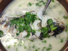鱼头汤-灵福缘私房菜·农家菜(拈花湾·灵山大佛必推店)