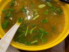 咖喱牛肉粉丝汤-大壶春生煎(四川中路店)