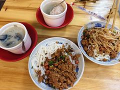 特色肉坨汤-秦胖子肉陀良心店