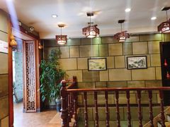 -大宝全猪馆(南京路店)