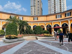 -佛罗伦萨小镇广佛名品奥特莱斯(疏港路店)