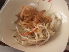 套餐配的菜-六和餐饮(东城根店)