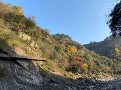 -燕子河大峡谷天坑仙境