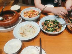 -老滇山寨•云南特色菜•地方菜•民族风情歌舞表演(金碧店)