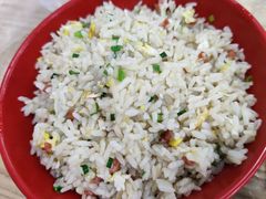 -江城燕子大排档(江汉路步行街店)