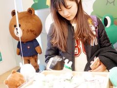 -LINE FRIENDS Garosu-gil Flagship Store