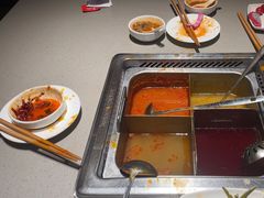 -海底捞火锅(关山保利店)