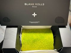 -白蘭BLANK(杭州湖滨银泰in77C区店)