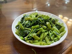 -芦茨金富饭庄·25年老字号·专做稻草鸡