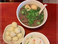 -佬钱湾仔(衣裳街店)