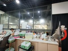 -老何家后安粉·糟粕醋海鲜火锅(三亚湾椰梦长廊店)