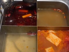 -海底捞火锅(宝龙广场夜宵主题店)