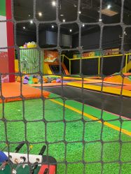 -蹦蹦跳跳(新奥购物中心店)