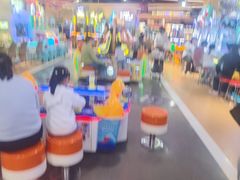 -爱玩嘉年华(龙湖杭州金沙天街店)
