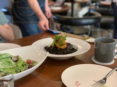 墨鱼汁海鲜意面-UPPER KITCHEN(延安路店)