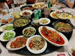 -丰收日·小海鲜·沪上家宴(顾村正大店)