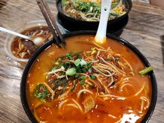 泡椒牛肉丝米线-李米线(总店)