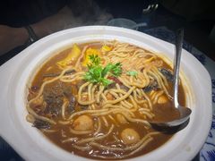 -卢大鲜鱼头捞饭(美利广场店)
