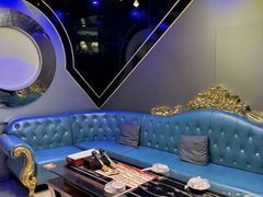 -路边边.炒菜烧烤.音乐餐厅(良乡长虹店)