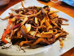 -小厨子私房菜·云南美食店