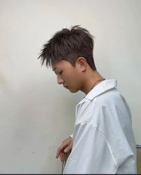 -川和潮人