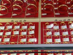 -恒一珠宝·回收黄金钻石奢侈品(灵岩南路店)
