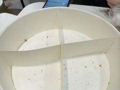 -麦当劳(上海虹桥站30B检票口楼上)