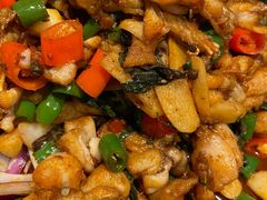 青椒紫苏味-蛙小侠·沸腾砂锅(南山欢乐颂店)
