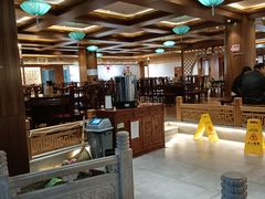 大堂-香麒园·过桥米线·南湖雅宴