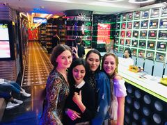 -GAGA主题量贩式KTV平价店(工大店)