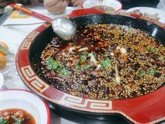 -烧哥美蛙肥肠鱼火锅·十五年社区店