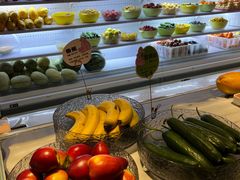 -涨巢·潮玩水疗局