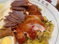 酸菜我挚爱-狮头牌卤味研究所·卤味饭(花城汇南区店)