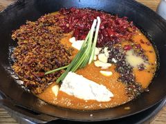 -周幺妹重庆老火锅(银泰城总店)