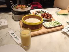 -小菜园新徽菜(芜湖镜湖苏宁店)