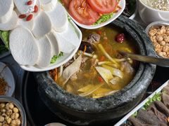-田村·酸汤鲜牦牛肉火锅(布达拉宫广场店)