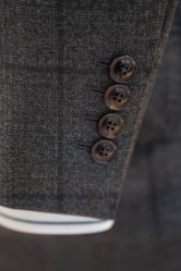 -优刻西服西装定制(金轮国际广场店)