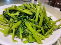 -庄姐川味海鲜B栋2排2号(万人海鲜广场火车头店)