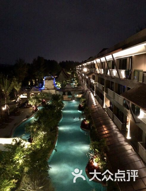 麦考棕榈海滩度假酒店