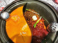 -生活如沸·顺德水牛奶火锅(大学路店)