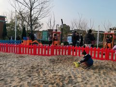 -季高兔窝窝亲子园(上海薰衣草公园店)