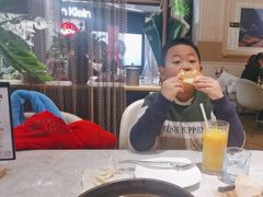 -必胜客(上海新南方商城PH店)