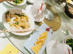-荣粤酒家·融合粤菜·海鲜火锅