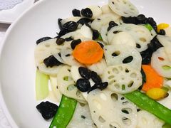 荷塘月色-香山家宴