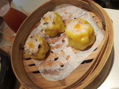 蛋黄鲜虾烧卖-蔡澜点心·粤菜(万菱汇店)