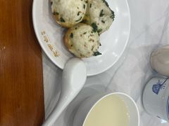 -老西白点心店